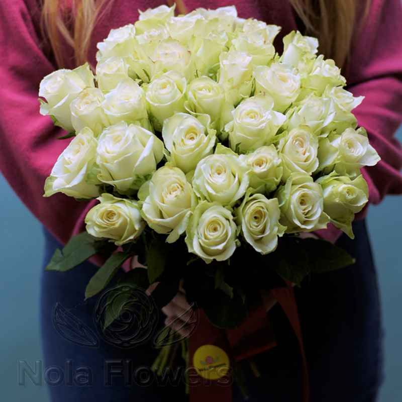 35 белых роз (Кения)