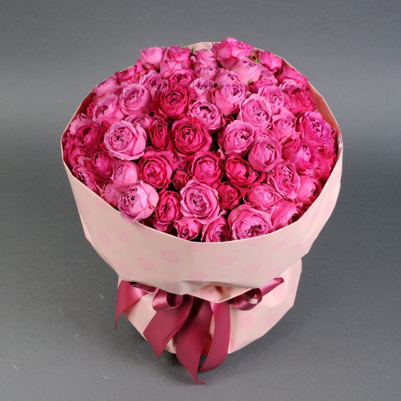 Букет из 25 пионовидных роз Баблс