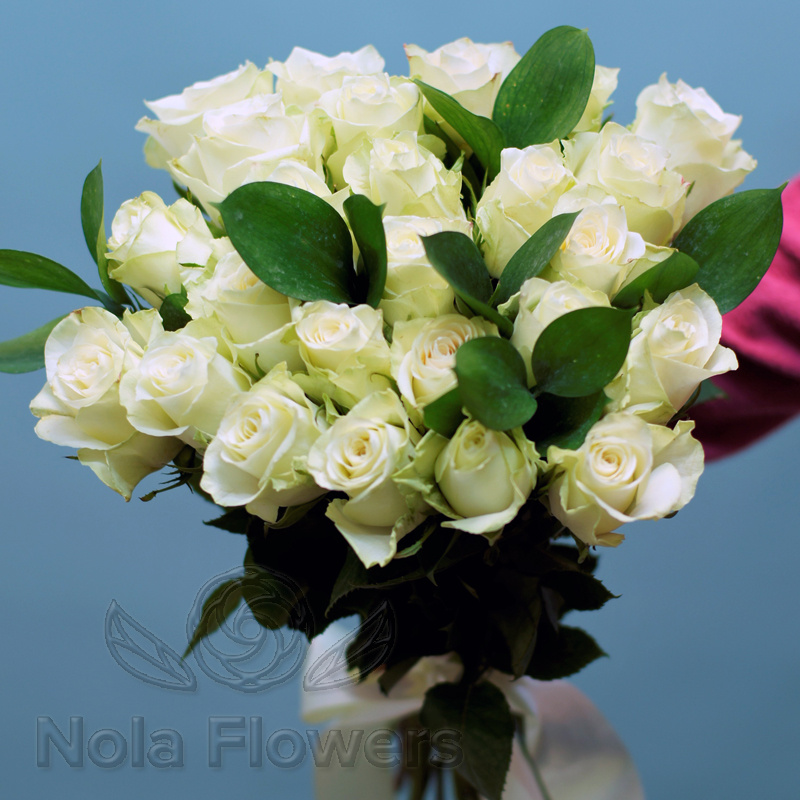25 белых роз (Кения)