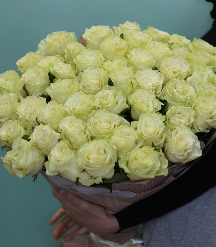 75 белых роз (Эквадор)