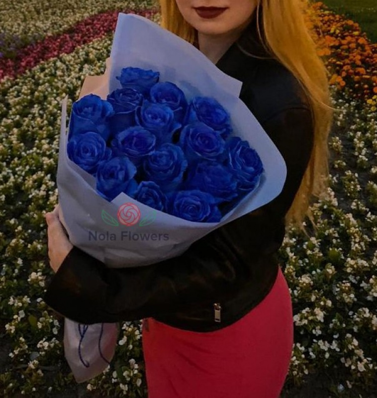 19 синих роз (Эквадор)