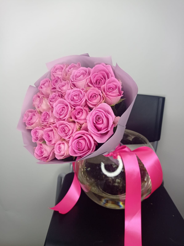 25 розовых роз (Кения)