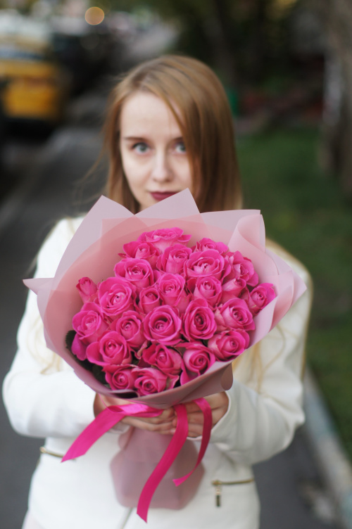 25 розовых роз (Кения)