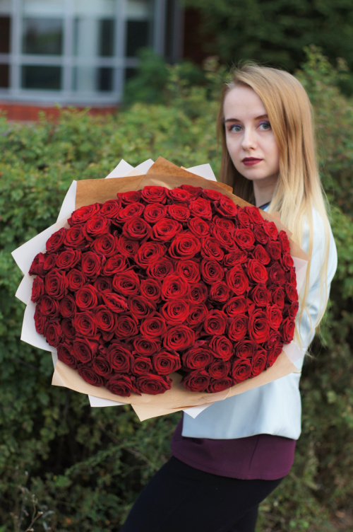 101 красная роза