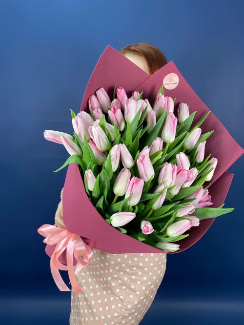 51 розовый тюльпан