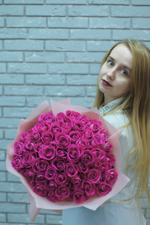 51 розовая роза (Кения)