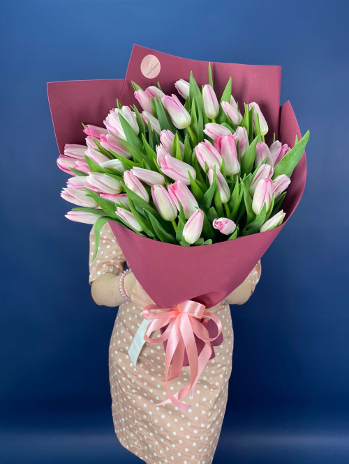 51 розовый тюльпан