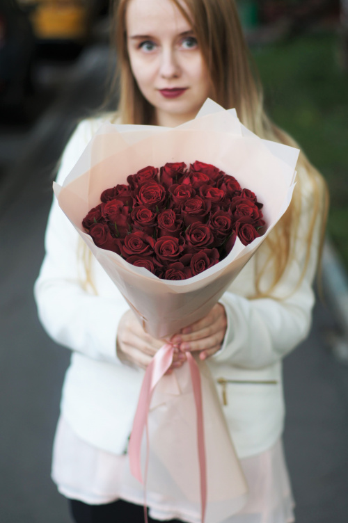 35 красных роз (Кения)