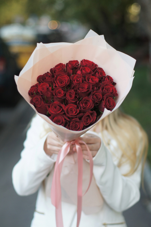 35 красных роз (Кения)