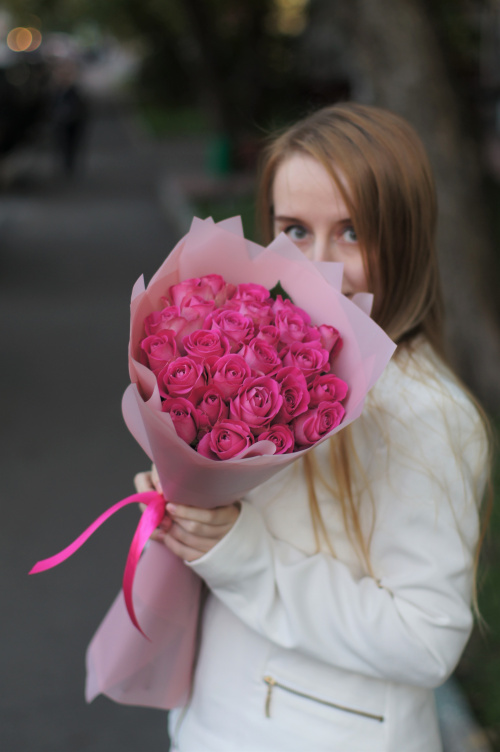 25 розовых роз (Кения)