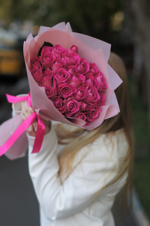 25 розовых роз (Кения)