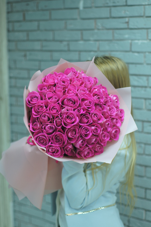 51 розовая роза (Кения)