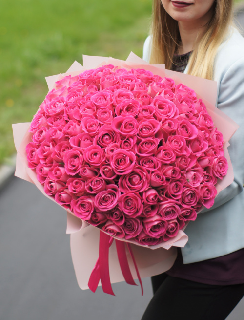 101 розовая роза (Кения)