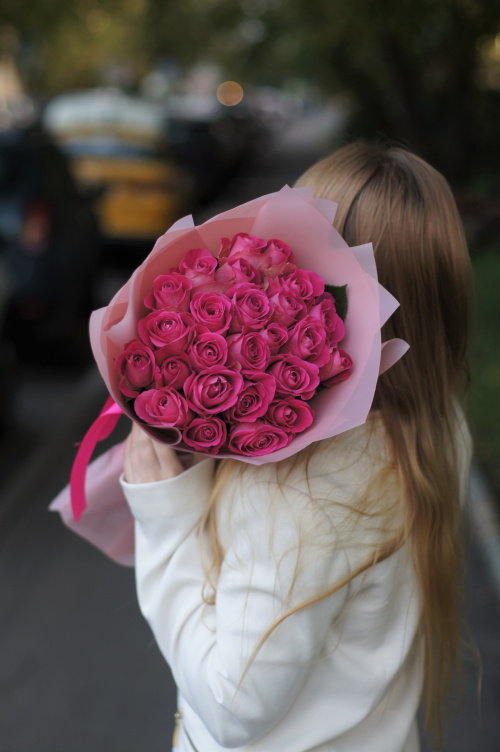 31 розовая роза (Кения)