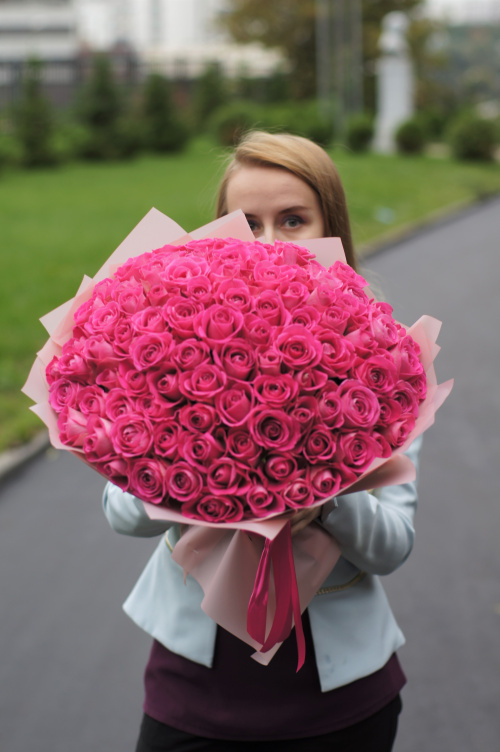 101 розовая роза (Кения)