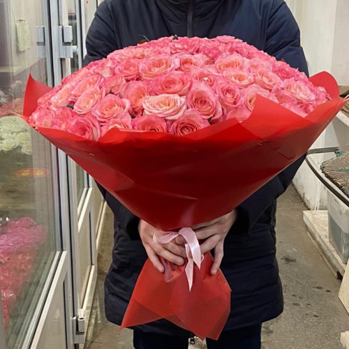 101 розовая роза Джумилия