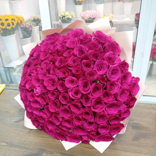 101 малиновая роза (Кения)