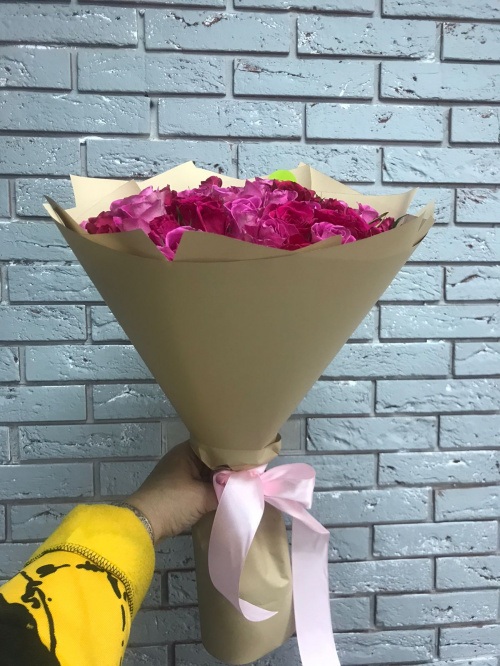 51 малиновая и розовая роза (Кения)