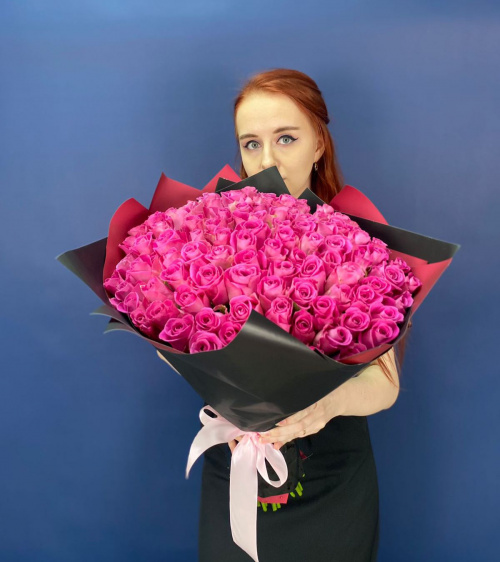 101 розовая роза (Кения)