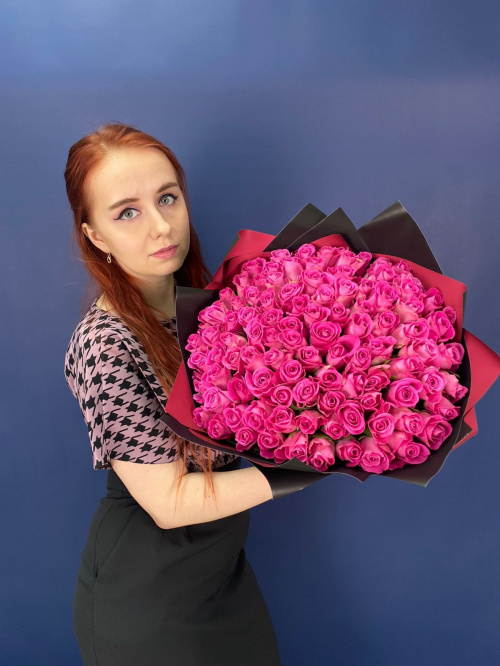 101 розовая роза (Кения)