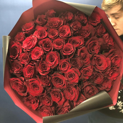 51 красная роза (Эквадор)