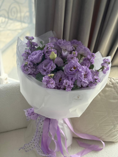 Монобукет № 556