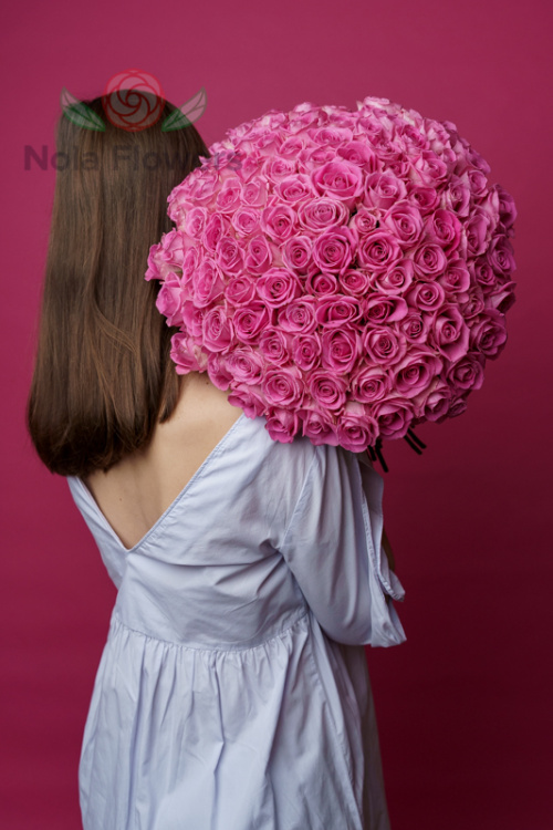 101 розовая роза (Кения)