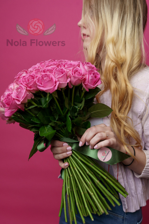 51 розовая роза (Кения)